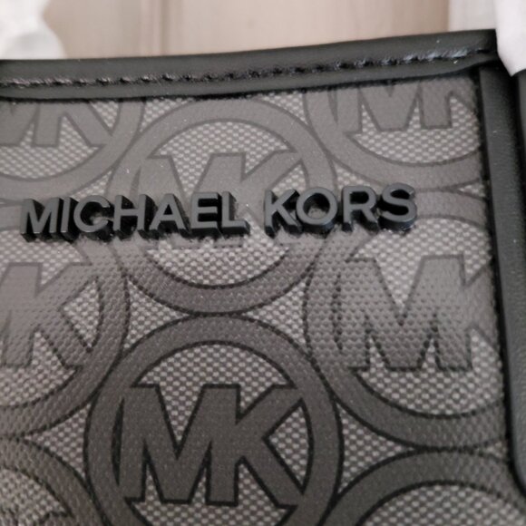 NWT Michael Kors Black Tote Bag - Picture 8 of 8